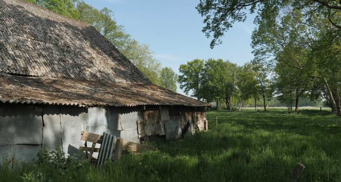 De schuur achter de boerderij waar het allemaal begon De schuur achter de boerderij waar het allemaal begon